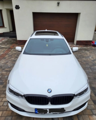 BMW Seria 5 cena 133500 przebieg: 143000, rok produkcji 2018 z Wolin małe 232